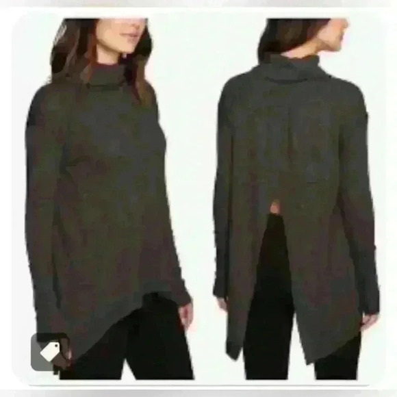 FP We the Free Gray Split Back Turtleneck Sweater Top Size Small - Picture 2 of 11